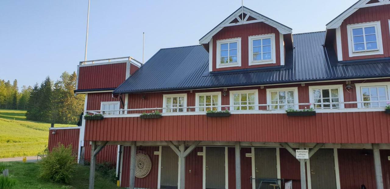 Skutskepparn Kuststation Hotel Nordingrå Kültér fotó